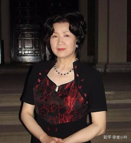 上海籍中老年女演员,中老年女演员的优雅岁月